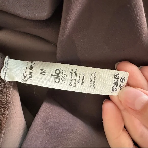 Alo Camo Leggings - Picture 5 of 7